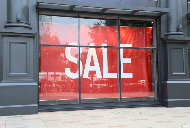 Brightening Storefronts